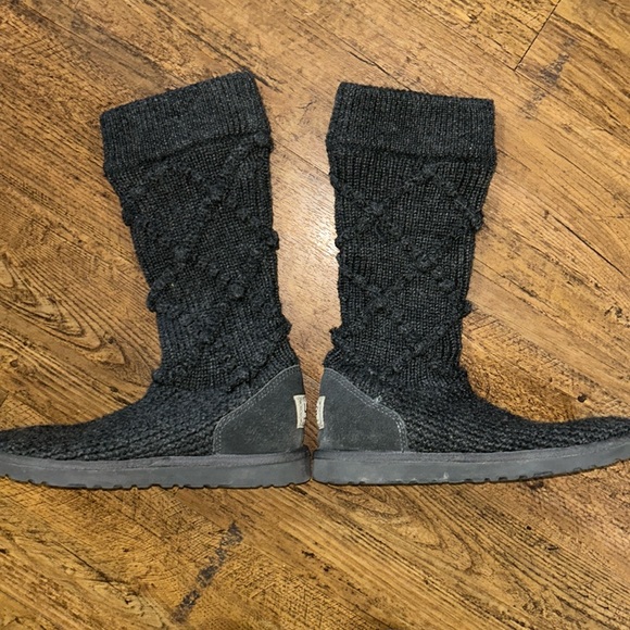 UGG Boots Australia Classic Argyle Knit Shoes Gray - Picture 2 of 5